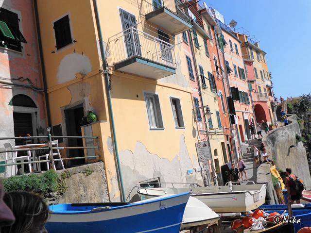 DSC02355Riomaggioref [640x480].JPG