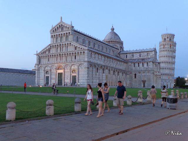 DSC02370PiazzaDelDuomof [640x480]