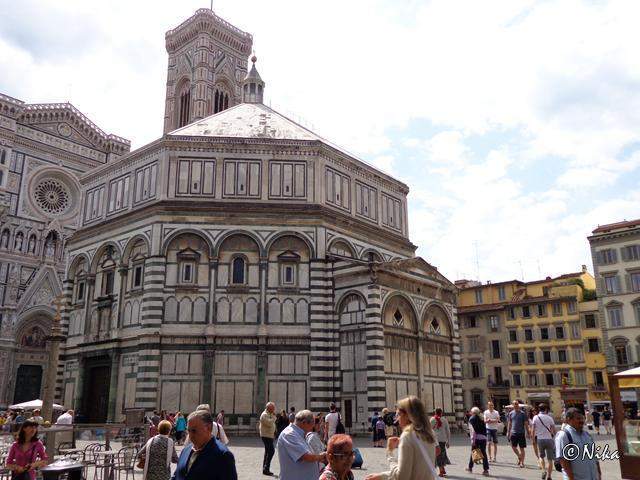 DSC02379PiazzaDelDuomo [640x480]