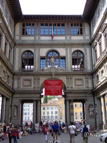 DSC02448GalleriaDegliUffizi [640x480]
