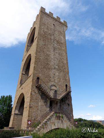 DSC02581TorreSanNiccolò [640x480]