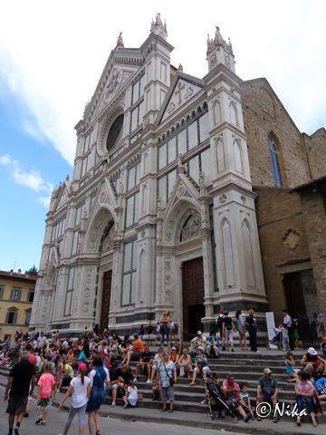 DSC02597BasilicaDiSantaCrocef [640x480].JPG