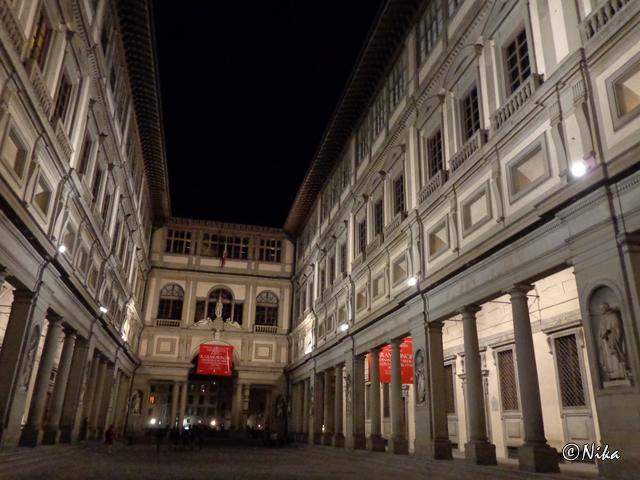 DSC02656GalleriaDegliUffizif [640x480].JPG