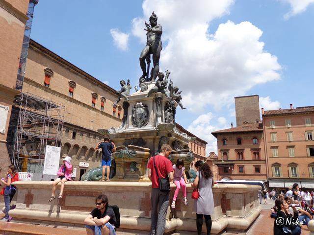 DSC02684FontanaDelNettuno [640x480]