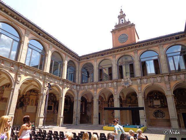 DSC02703Archiginnasiof [640x480]