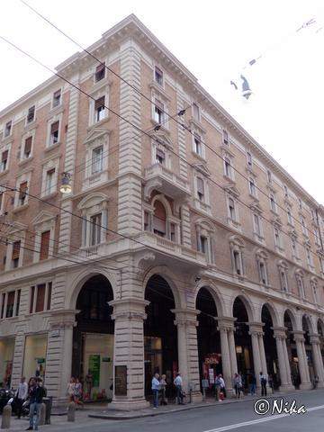 DSC02748ViaUgoBassi [640x480]