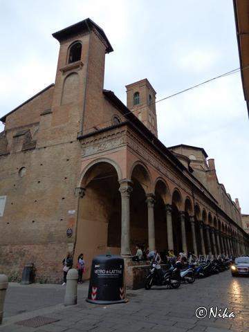 DSC02773BasilicaDiS.GiacomoMaggioref [640x480]