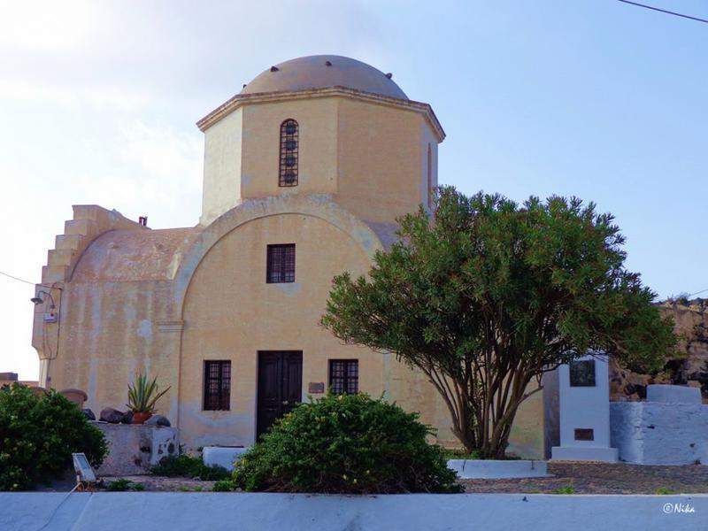 DSC03883Pyrgos AgiaTriada (Copiar)