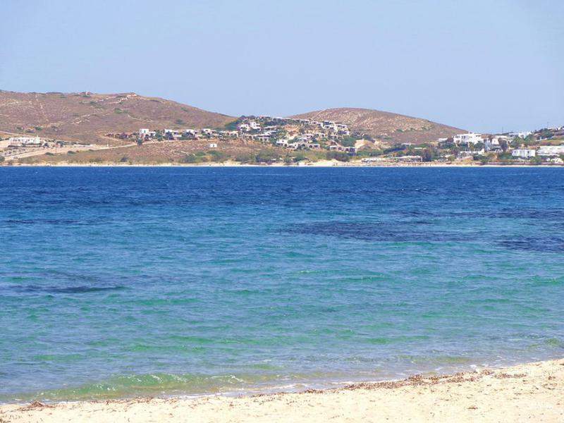 DSC04296Parikia.JPG