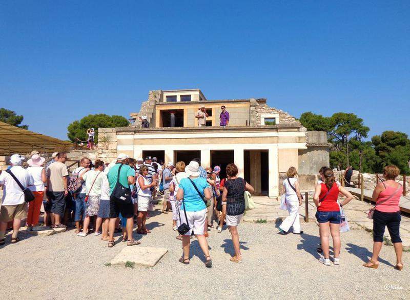DSC04384Knossos