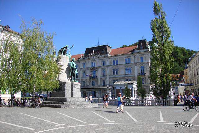 DSC04528 Presernov Trg   Ljubljana 04