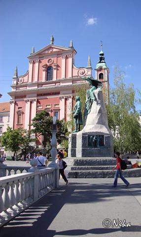 DSC04536 Presernov Trg   Ljubljana 08