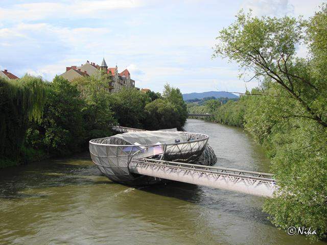 DSC04916 Murinsel   Graz