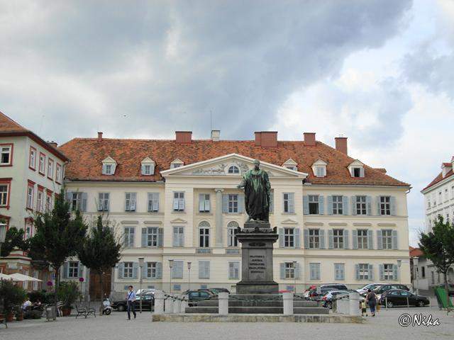 DSC04936 FreiHeits platz   Graz