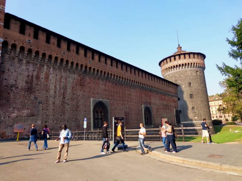 DSC06157CastelloSforzesco_Milao+ (2) [1024x768]
