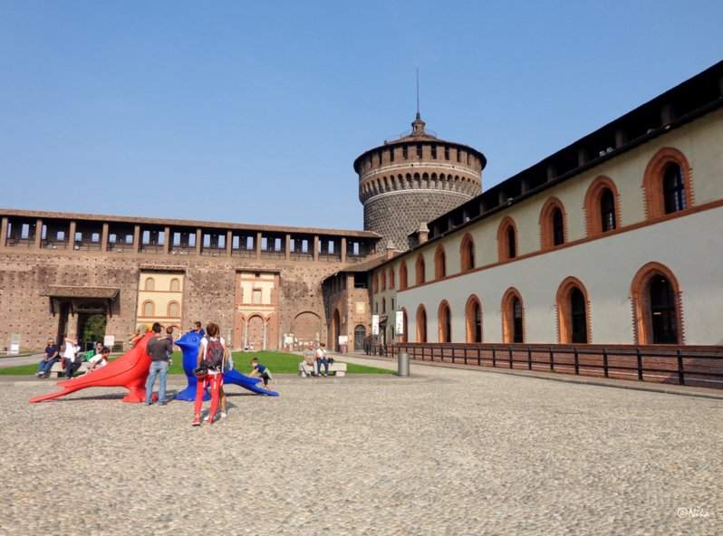 DSC06160CastelloSforzesco_Milao+ (2) [1024x768]