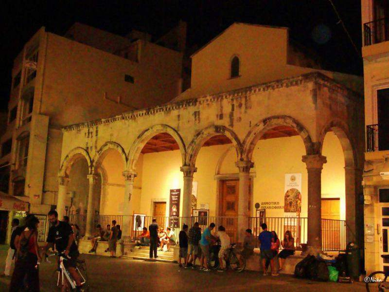 DSC06165Heraklion AgiosMarkos galeriamunicipaldeArte