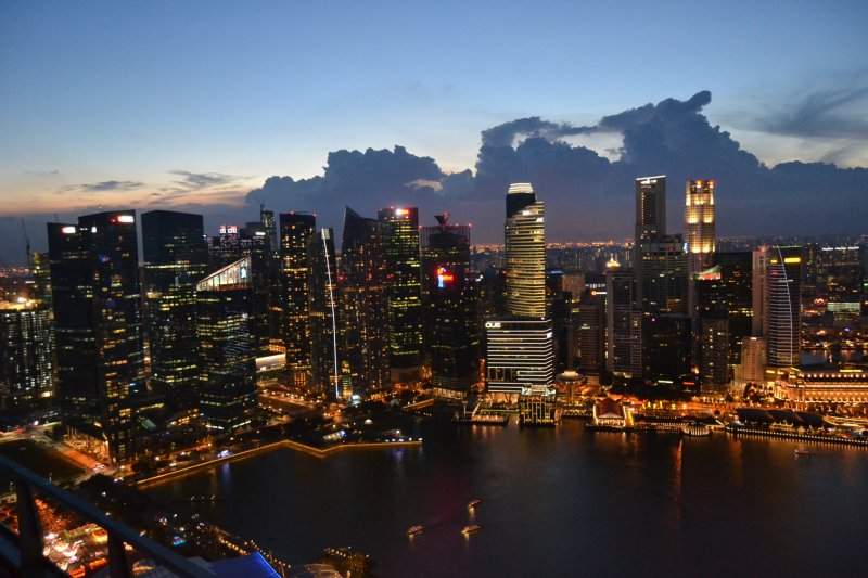 Entardecer na psicina do Marina Bay