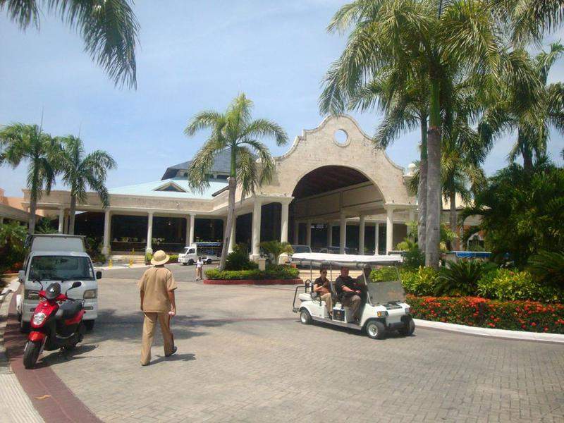 Entrada e carrinho de Golf (Clientes GBP Esmeralda)