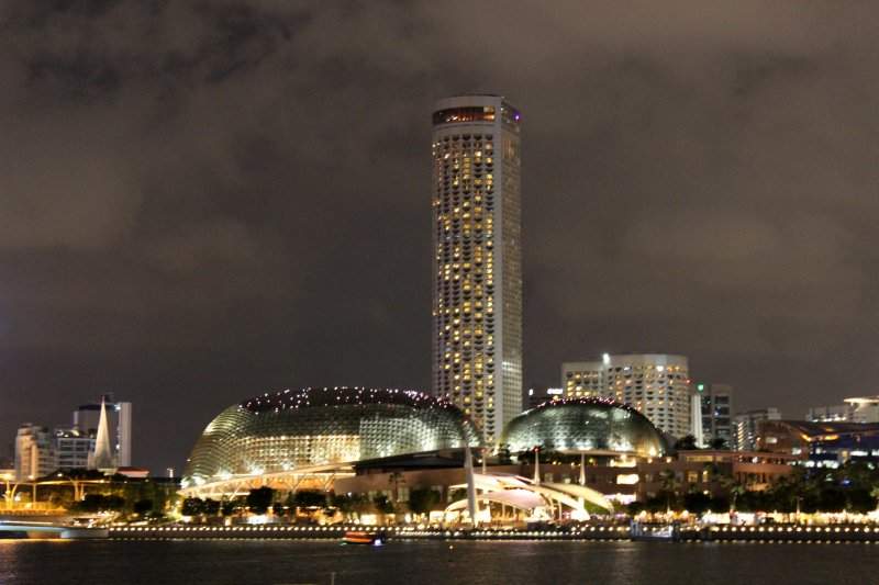 "Esplanade - Theatres on the Bay"