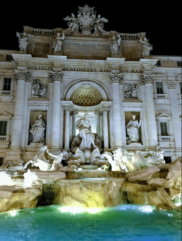 Fontana di Trevi de noite
