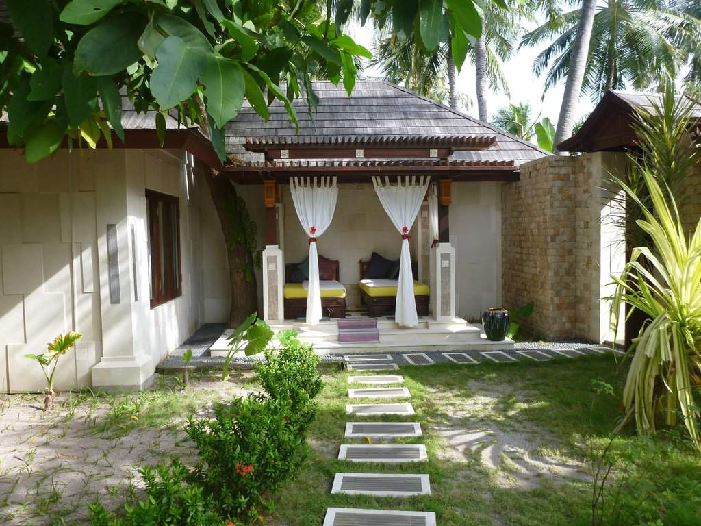 Holiday Island Resort