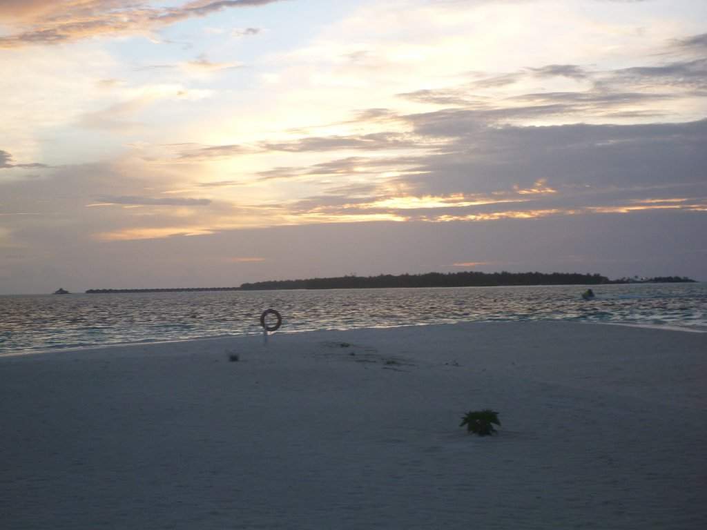 Holiday Island Resort