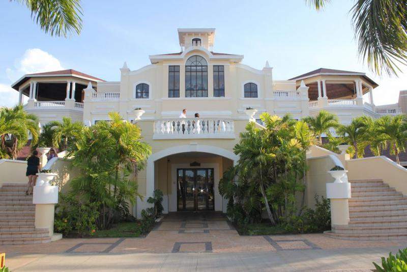 Iberostar Laguna Azul