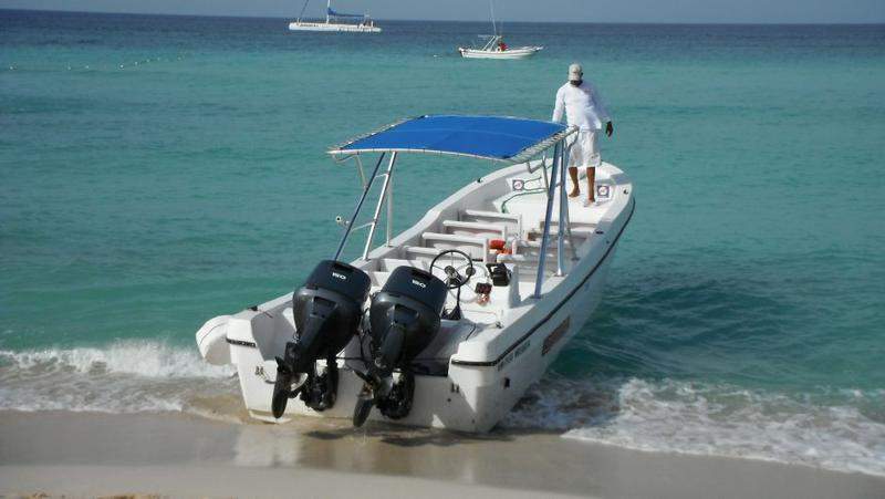 Lancha "Capitan Gringo"