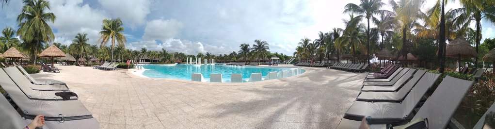 Panorâmica Pisicina do Grand Palladium Colonial