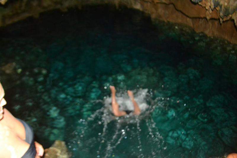 Pequeno cenote