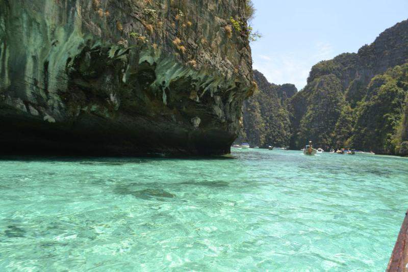 Phi Phi Pileh Bay