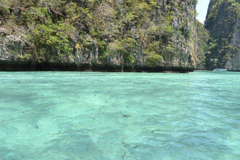 Phi Phi Pileh Bay