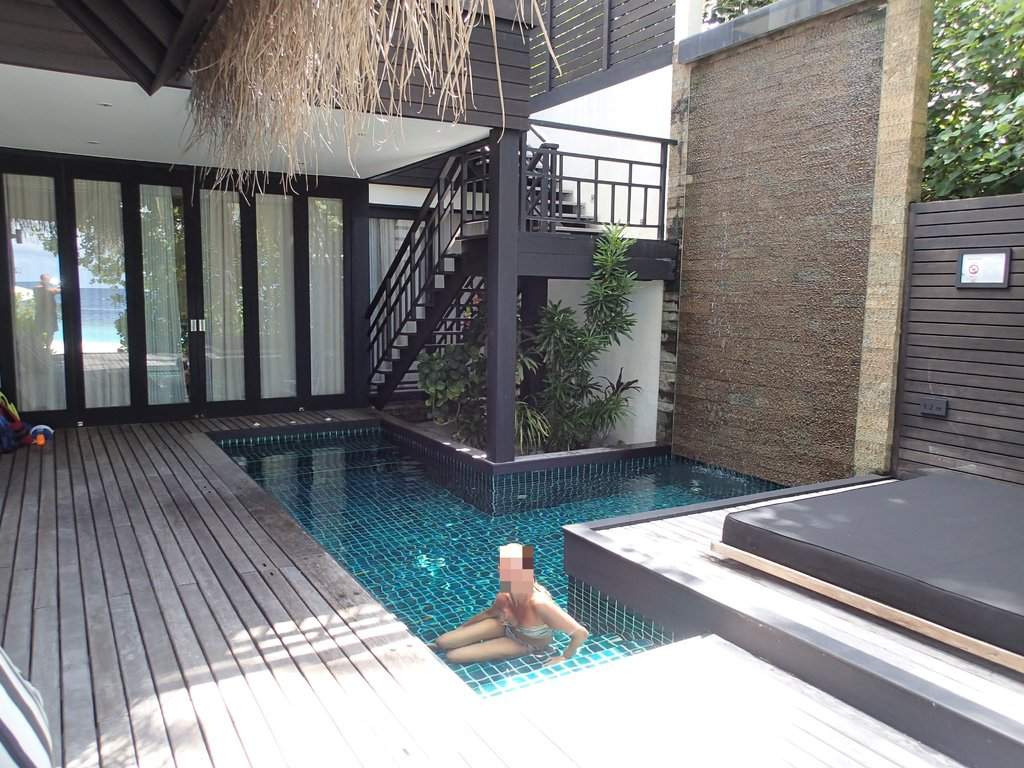 Piscina1