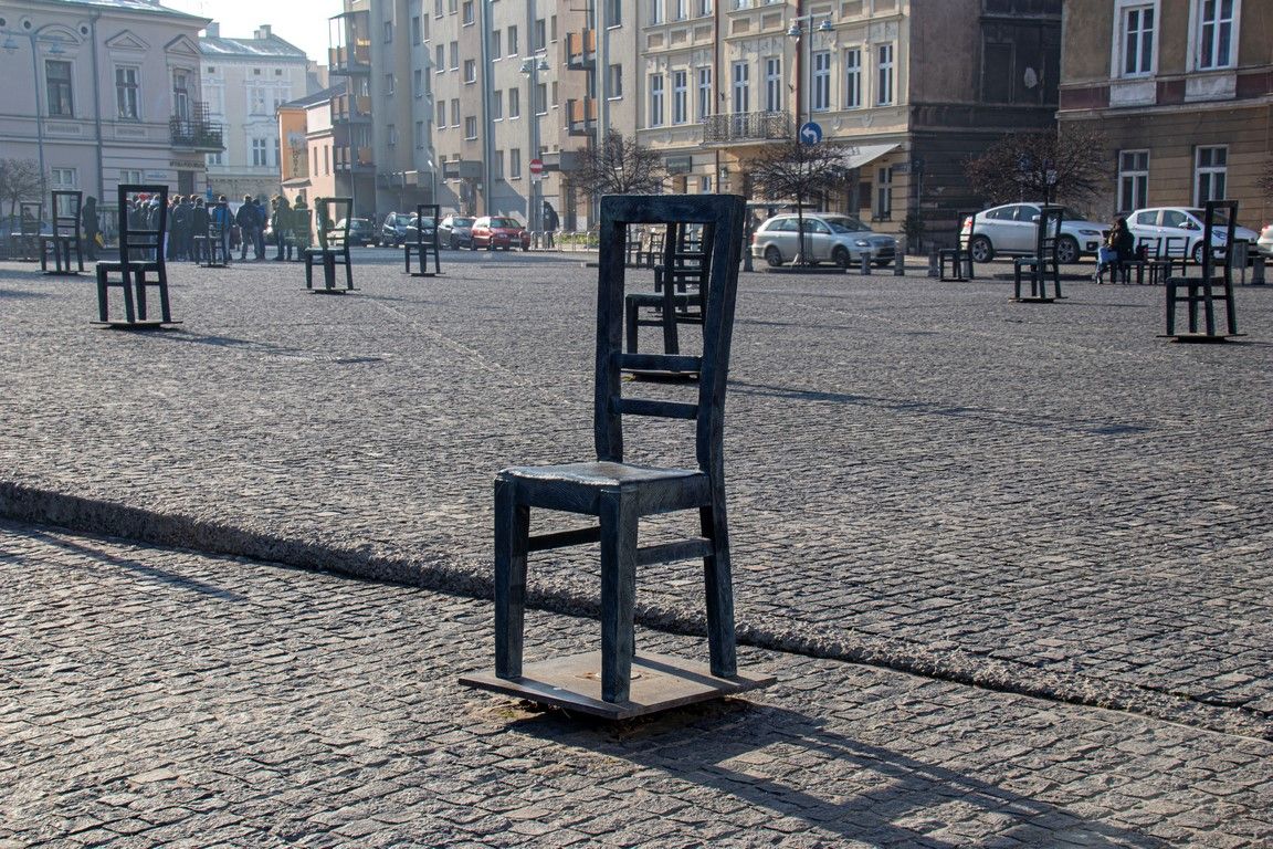 Polonia57 (portal).jpg