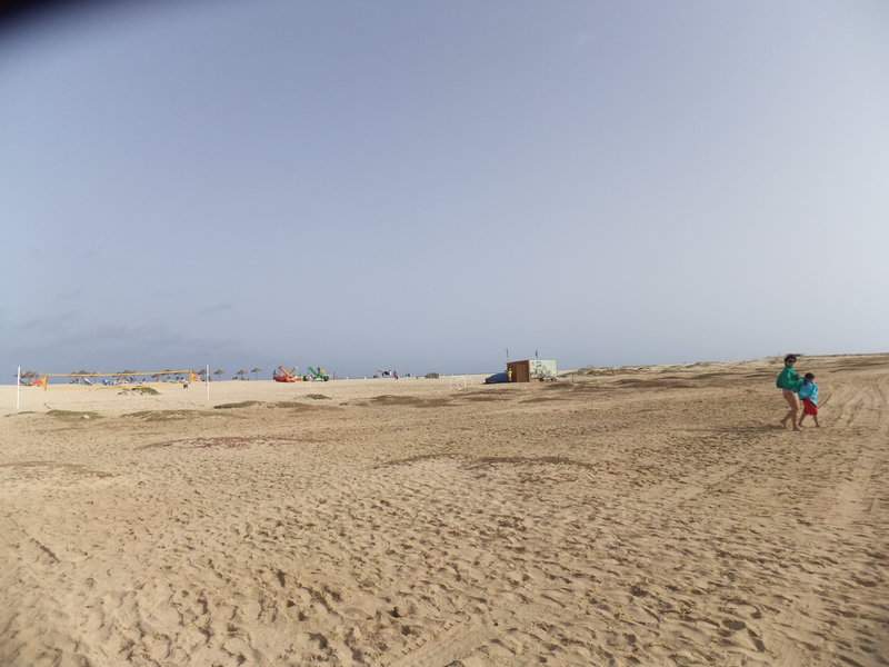 Praia - areal em frente ao hotel