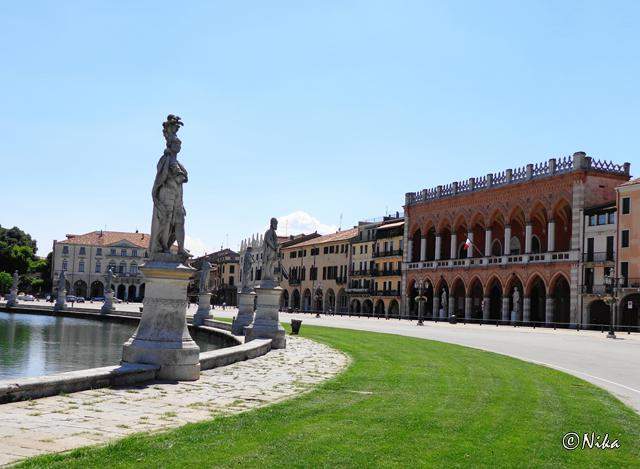 Prato della Valle1.JPG