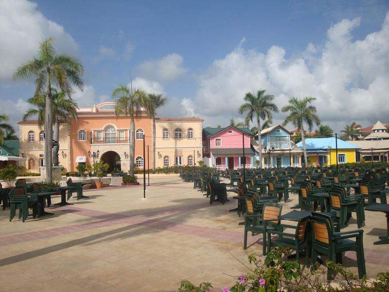 Pueblo Principe - Grand Bahía Príncipe2
