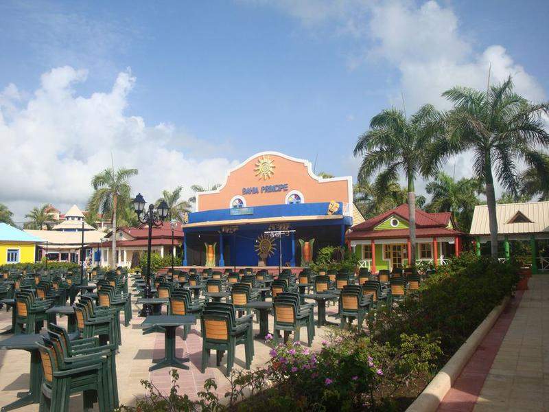 Pueblo Principe - Grand Bahía Príncipe3