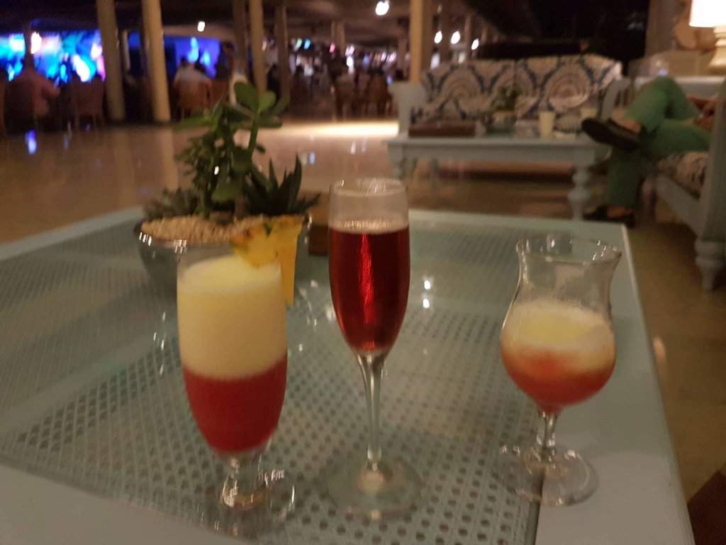 Received_1655216324576484