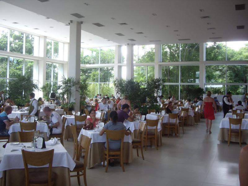 Restaurante 2.JPG