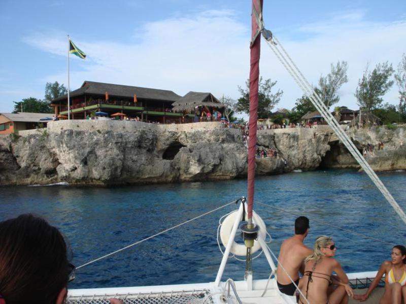 Rick´s Café...visto do mar