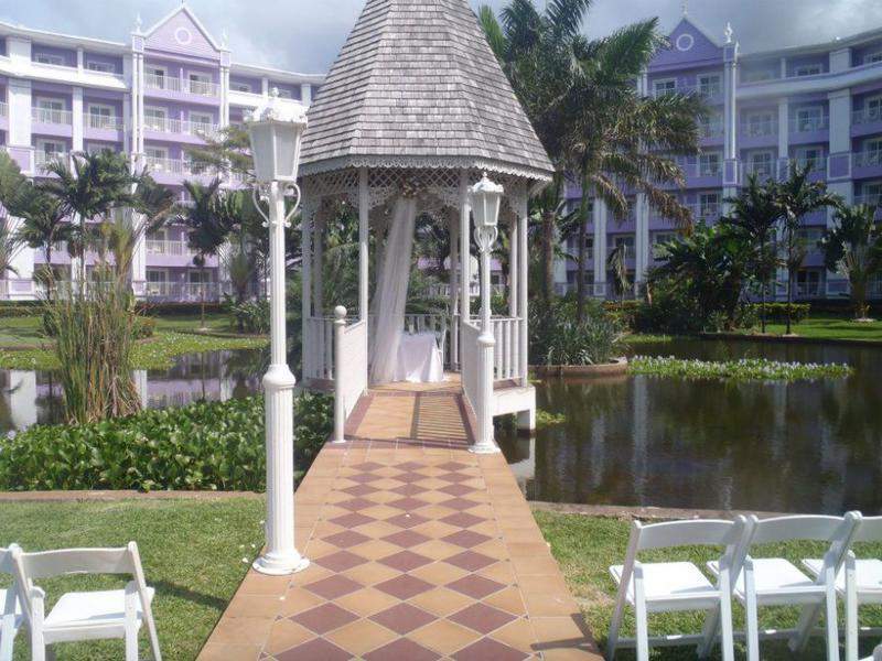 Riu1
