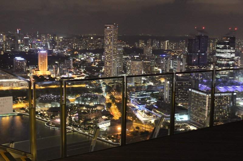Singapura by night
