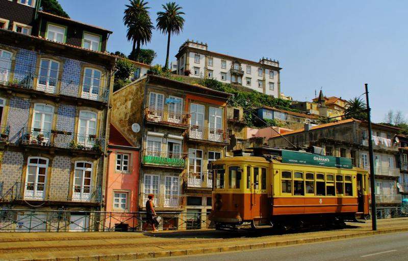 TOUR PORTO 1 266