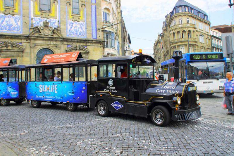 TOUR PORTO 1 327