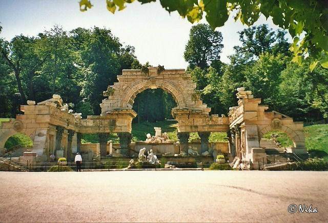 Viena   Schonbrunn (ruinas )