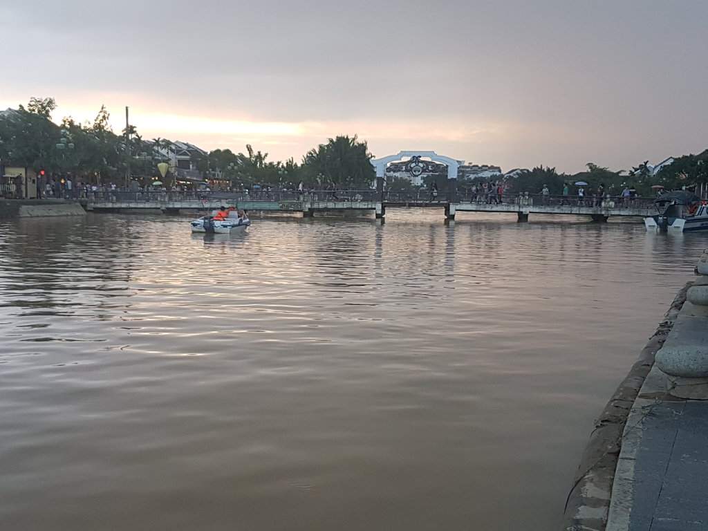 Vietnam125