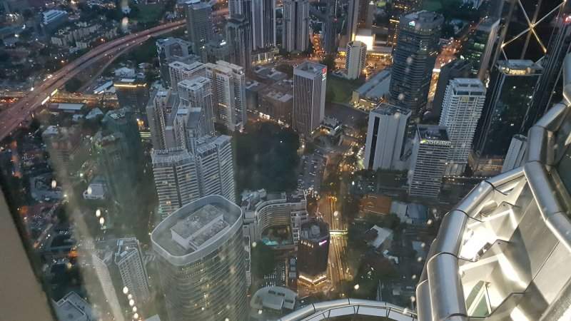 Vista do andar 86 Petronas Twin Towers