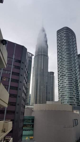 Vista do Quarto Corus Hotel Kuala Lumpur